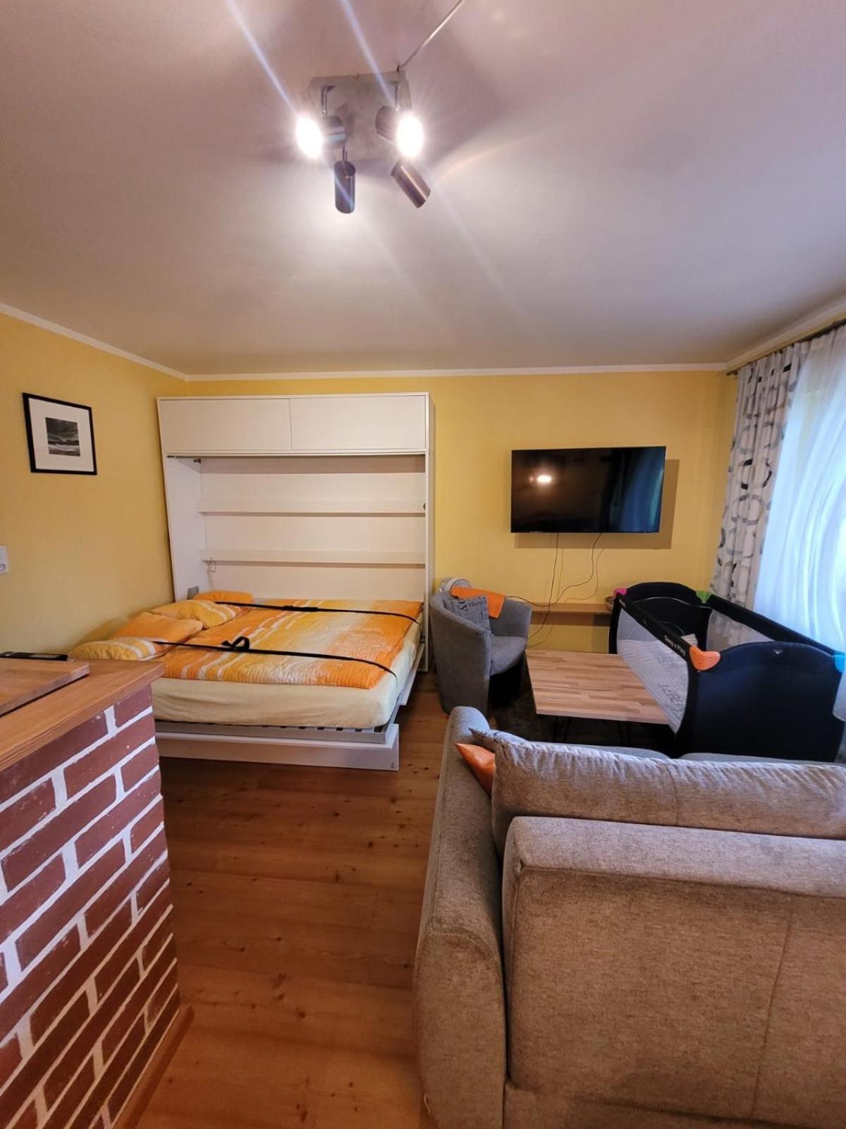 Schnuckeliges Appartement In Prien Am Chiemsee Buitenkant foto